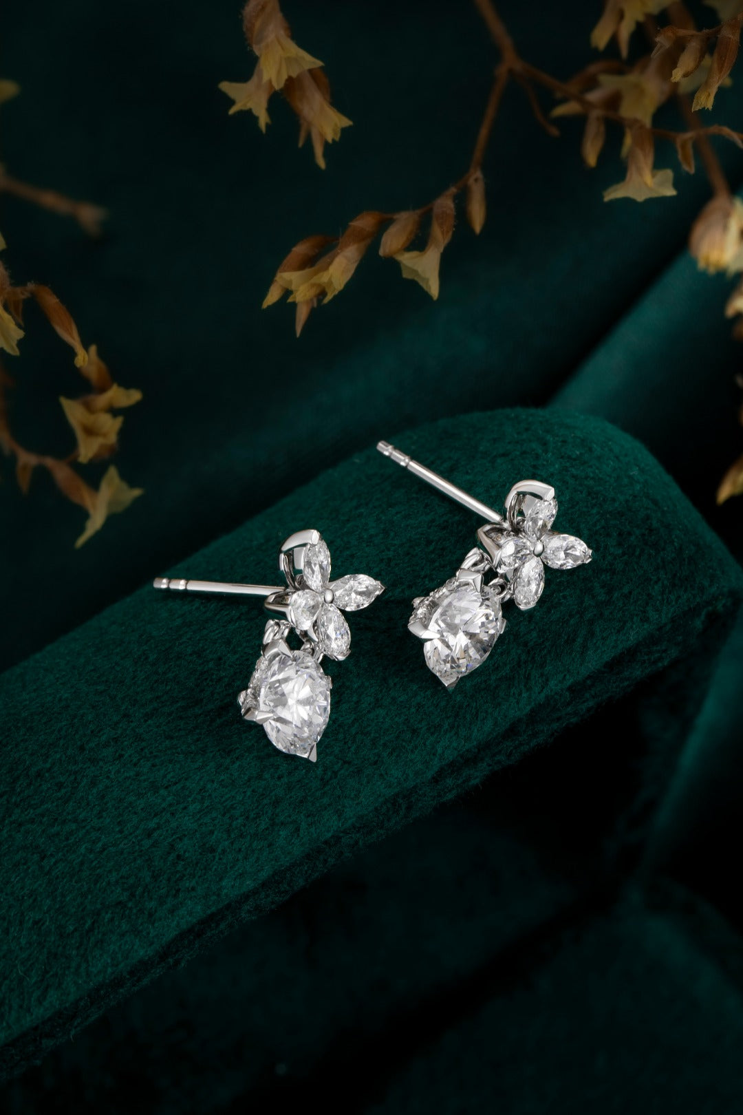 14K金培育鑽石耳環 | 1.43ct主石 0.52ct副石 | ZBE0183