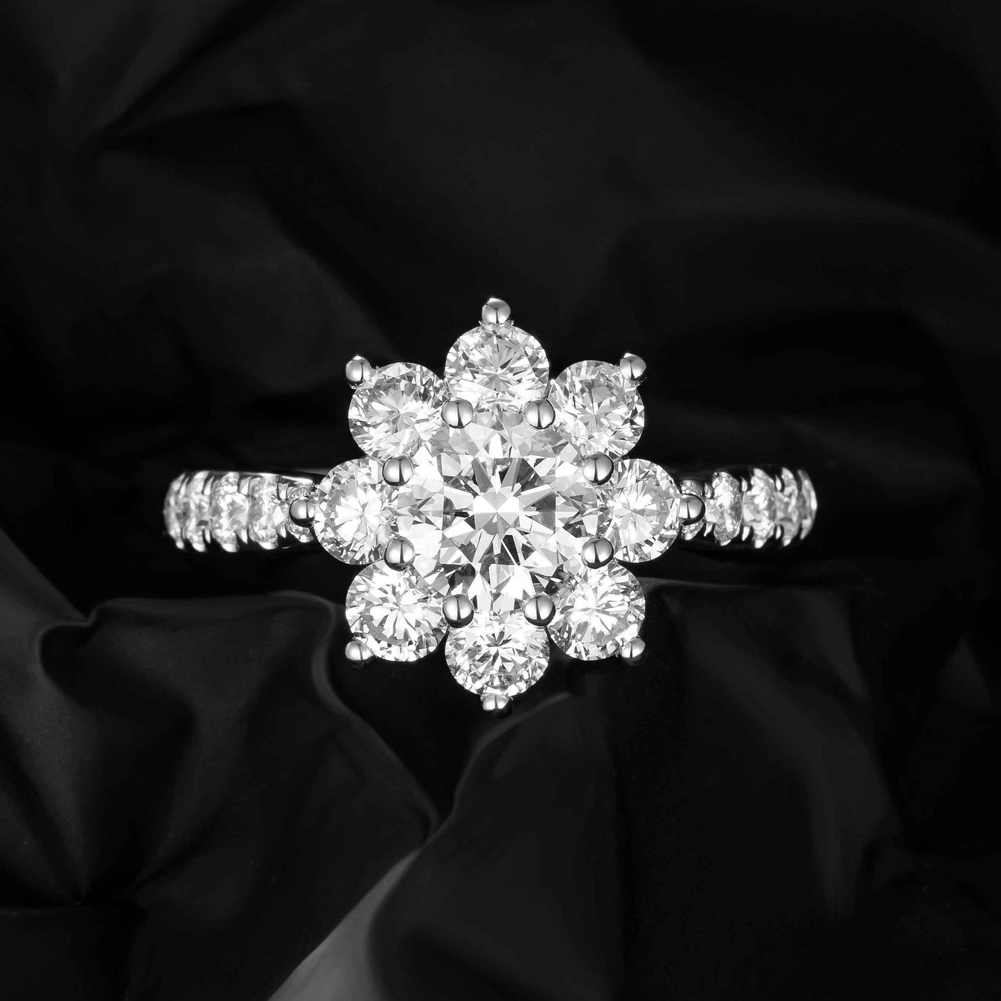 ZBR0011-1.00CT
P500027
18K金培育鑽戒指
金重：4.54g
主石：0.86ct  副石：1.282ct