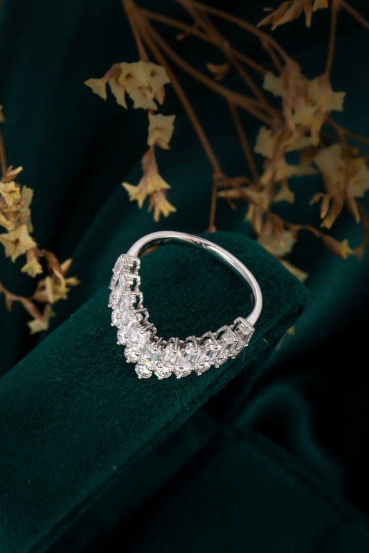 ZBR0309
P503620
14K金培育钻戒指-15#
金重：2.35g
主石：1.12ct-11pc  副石：0.59ct-11pc