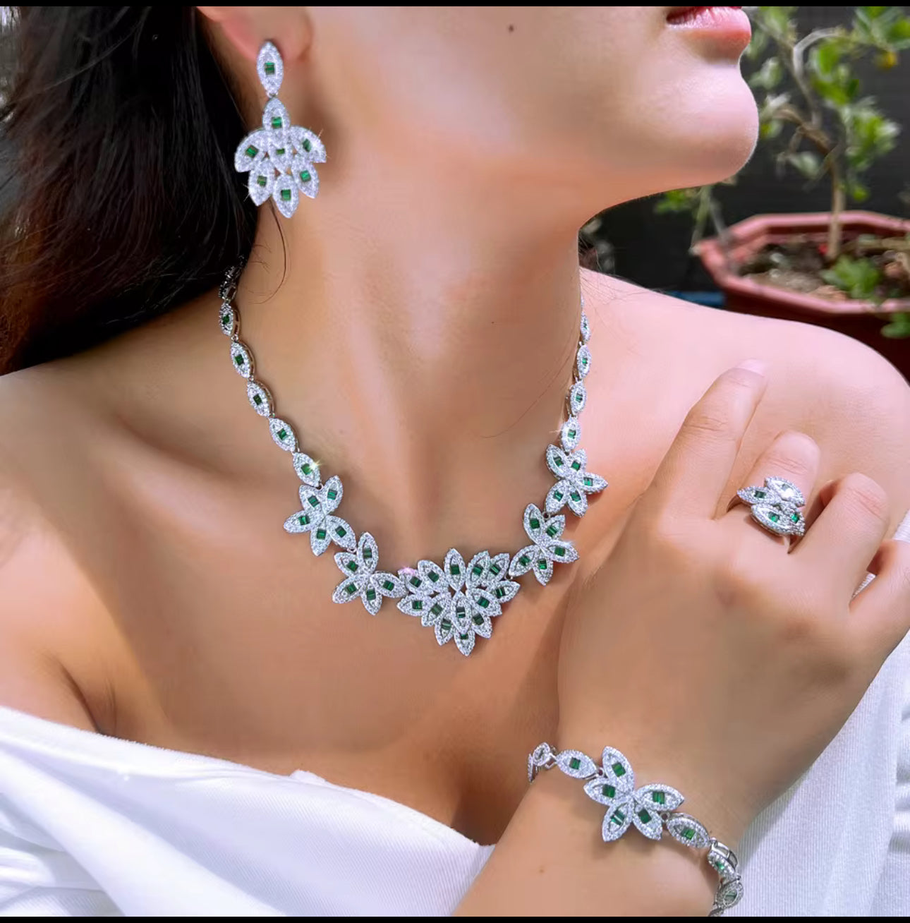 4 件葉形立方氧化鋯新娘套裝 - 綠色珠寶婚宴晚會款(可租賃)