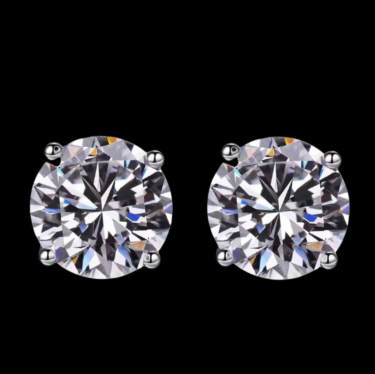 經典四爪鑲嵌 VVS1 仿真鑽石耳釘 | S925 純銀 | 單邊單顆設計