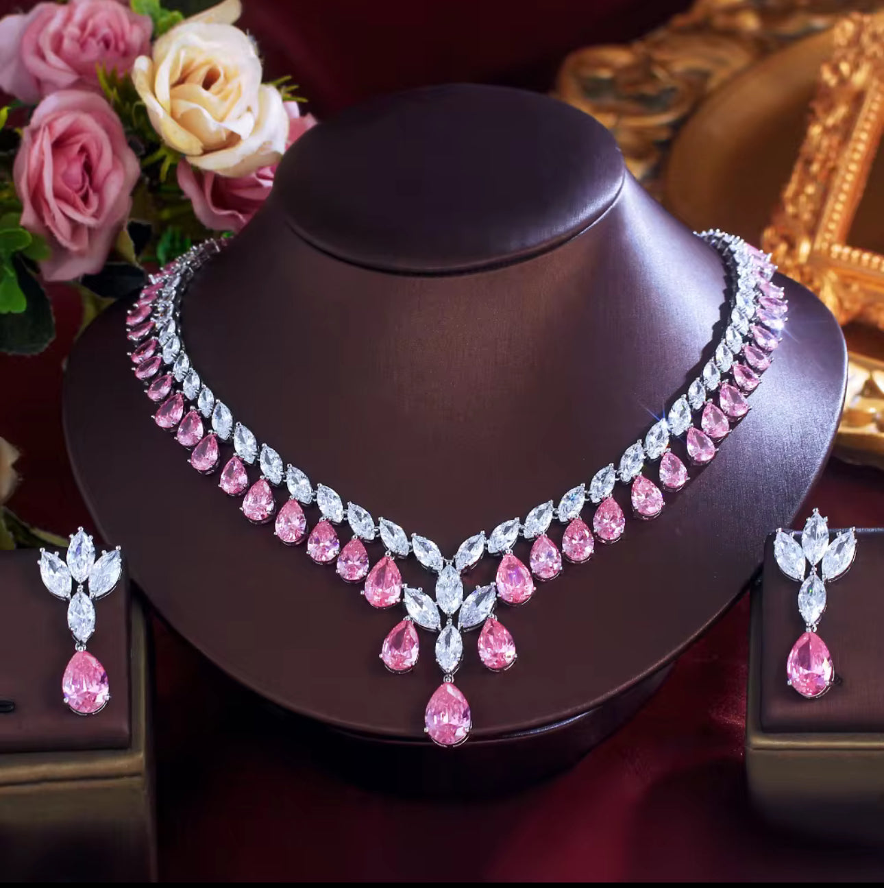 奢華立方氧化鋯水滴項鍊耳環套裝 - 璀璨新娘婚禮飾品